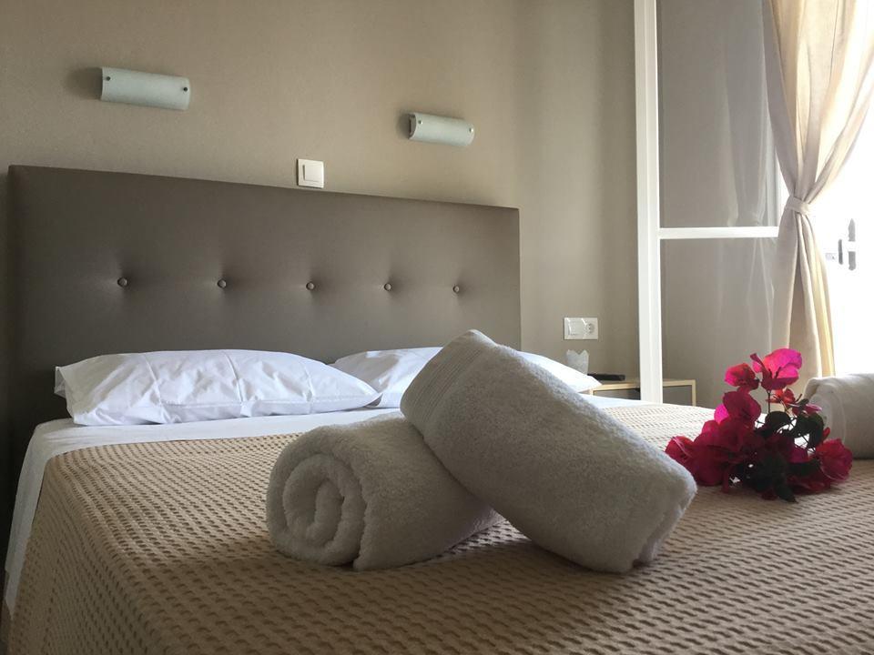 Aparthotel Sea Sound à Vasilikí Extérieur photo